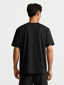 Nike 男款 AS M NK DF HYVERSE GFX SS TOP 短袖 T-Shirt 針織無領短版 TIF2788-010 - 黑色 - 查看 2