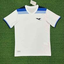 Camiseta del Lazio Temporada 25/26 Blanca con Bloques de Color Azul y Cuello en V, Jersey de México - Burdeos - Ver 1
