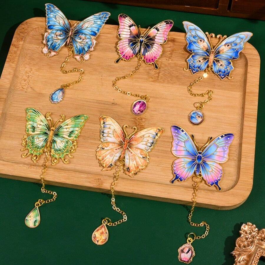 1pc Vintage Butterfly Floral Hollow Metal Bookmark With Pendant, Page Marker Bookmark Divider, Suitable For Home Office Study, Ideal Gift For Book Lovers, Aesthetic Decorative Stationery - 1Pc - View 1