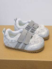 1 Pair Girls' Lace-Up Sports Shoes, Fashionable Versatile German-Style Training Shoes, Breathable Soft Sole Casual Shoes, Dual Hook-And-Loop Design - Silver - View 6