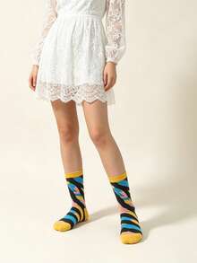 1 Pair Women's Colorblock Striped Mid-Calf Socks, Fashionable Patchwork Novelty Casual Gift Socks For All Seasons - Multicolor - View 3