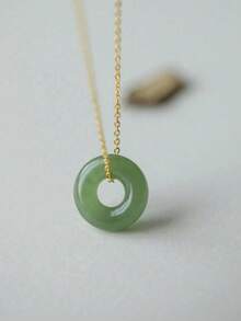 1pc 18K Gold Plated Exquisite Versatile Faux Jade Peace Buckle Pendant Necklace, Fashion Personalized Jewelry Gift Suitable For Men And Women Daily Wear, Perfect For Party And Holiday Gift, Versatile Accessory For Women Casual And Vacation Outfits - Multicolor - View 4