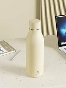 Meoky 17oz/500ml 不鏽鋼運動水壺 – 可樂造型保溫水瓶，橡膠塗層觸感光滑，雙層防漏金屬瓶，保溫保冷，適用於學校、健身房、旅行和運動的重複使用水瓶 - 米色 - 查看 3