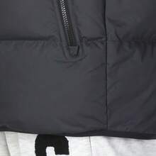 Chaqueta acolchada con capucha, cremallera y bolsillo estampado Nike WINDRUNNER, cómoda y suave, versátil, para hombre. - Negro - Ver 6