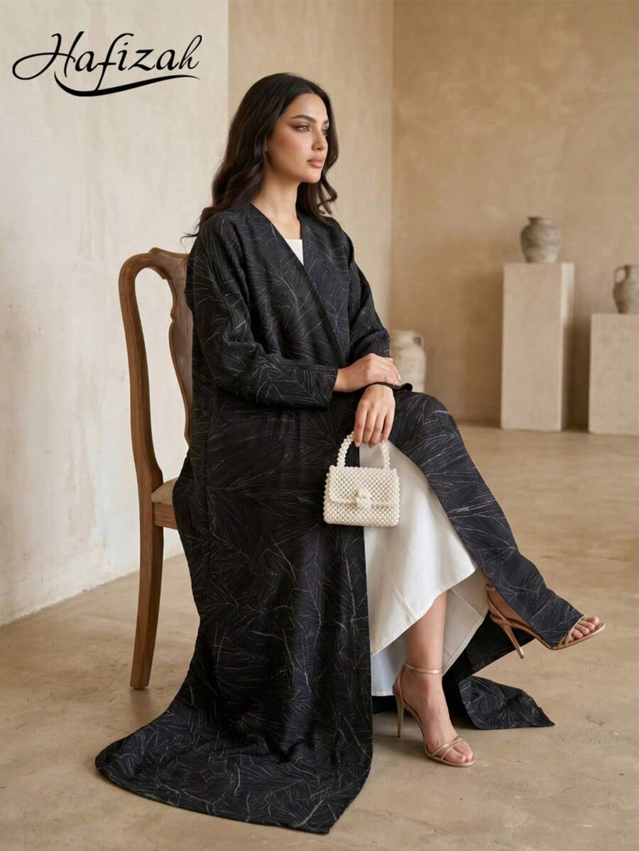 Hafizah 浅蓝色底纹印花宽松长款阿巴雅外套，垂坠修身艺术通勤开衫，清爽百搭的女士日常穿着长袍 - 黑色 - 查看 1