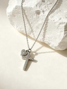 1pc Exquisite Minimalist Cross Heart Pendant Stainless Steel Necklace With Rhinestone Pendant Choker Necklace For Women, Daily Commute, Dating, Gift Accessory - Cross Heart Pendant Necklace - View 4