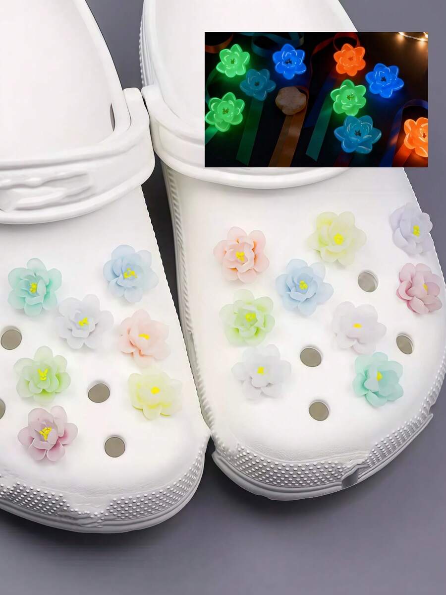 18 piezas/Set Encantos de Zapatos DIY de PVC con Flores Fluorescentes de Dibujos Animados Lindos (Color de Flor Enviado al Azar) - Multicolor - Ver 1