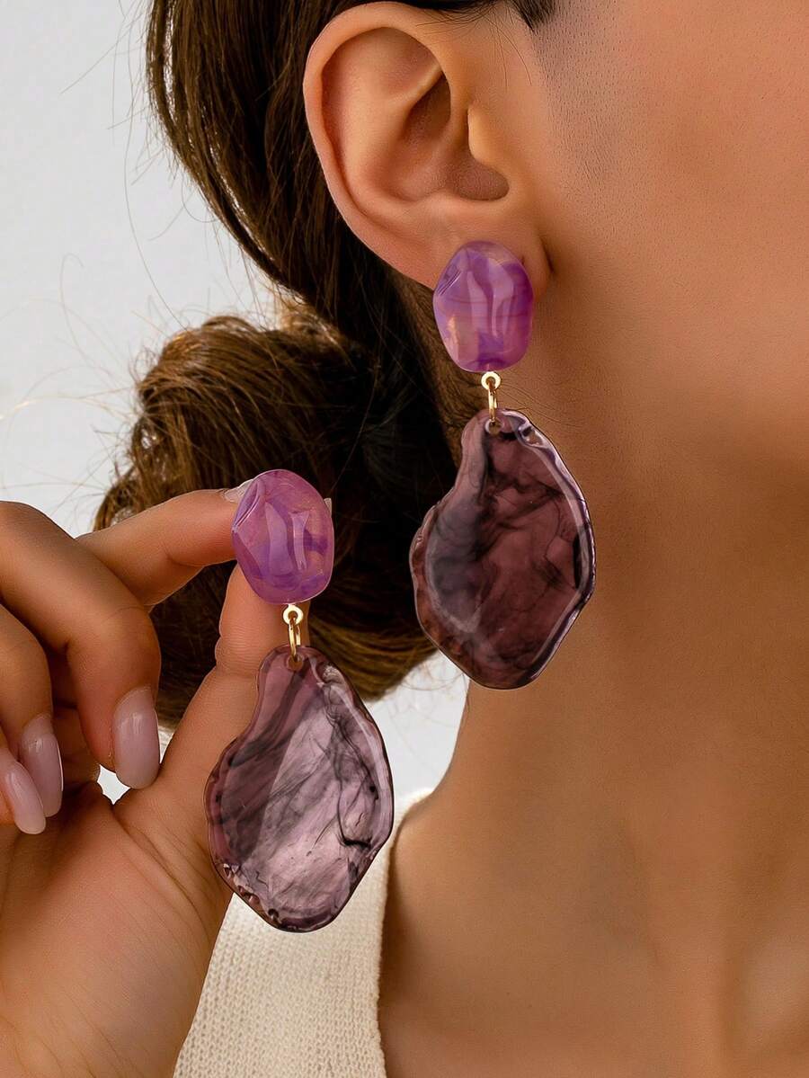 1 Pair Vintage Unique Exaggerated Asymmetric Resin Drop Earrings, Women's Jewelry Accessories For Daily Commute, Vacations, Dates, Banquets And Parties - Purple - View 1