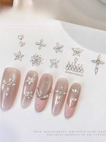 50 piezas de strass para uñas con base plana en forma de cometa y flecha, súper brillantes, mezcla de flores, mariposas, cruces y estrellas, gemas de circonita para uñas, dijes para uñas - Blanco - Ver 6