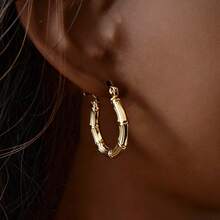 1 Pair Women's 18K Gold Plated Stainless Steel Bamboo Knot Earrings, Suitable For Daily And Party Wear, Fashionable And Minimalist Jewelry - Gold - View 2