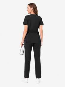 cimmuovere Top de blouse de travail à col en V et manches courtes avec deux poches pour femmes grandes tailles. Blouse de travail pour infirmière, dentiste, soins de santé, hôpital vétérinaire, laboratoire. Convient pour l'automne et le printemps. - Noir - Voir 2