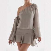 2026 Summer Spring New Fashion Sheer Off Shoulder Long Sleeve Ruffled Hem Dress High Street Style Elegant Dress - Green - View 2