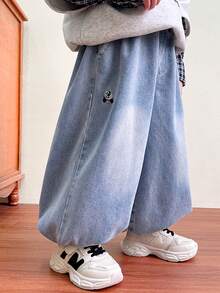 Girls' Denim Jeans, Young Girls' Embroidered Loose Straight-Leg Jeans, Exquisite Embroidery Craftsmanship, Elastic Waist Design, Loose Fit For Comfortable Wear, Suitable For Music Season, Wedding Season, All-Season Long Pants, Versatile For Multiple Occasions - Medium Wash - View 4