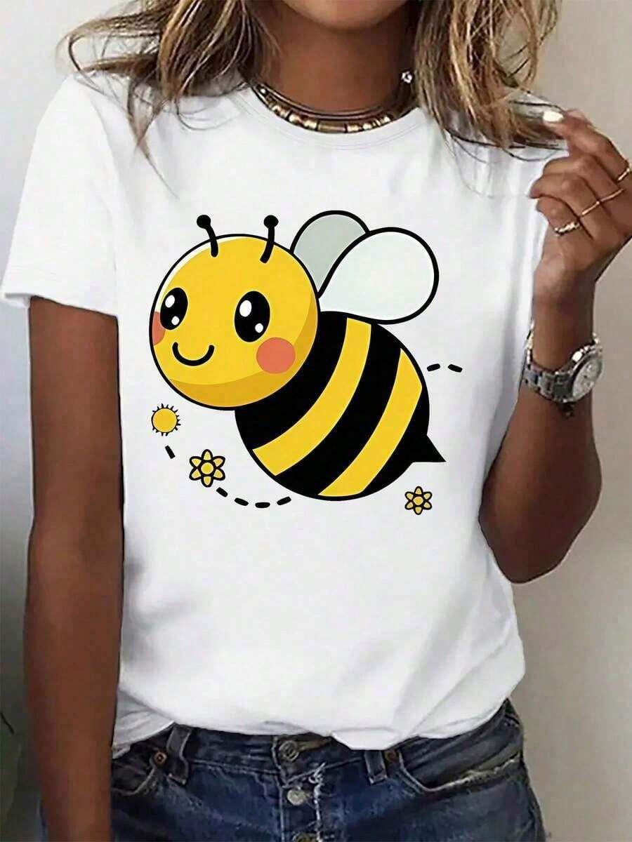 Rompiendo con la rutina con un lindo estampado de dibujos animados de abejas.,Manga corta casual y cómoda T Camisa,Adecuado para correr y practicar deportes,Elegante y a la moda,Único e interesante,Cómodo, suave y transpirable,Es una camisa de manga corta adecuada para deportes al aire libre y actividades de ocio. T Camisa,Adecuado para fiestas elegantes,Unisexo,Conjuntos para Parejas,Conjuntos para hermanas,Es una opción de regalo ideal..Cuello redondo, corte holgado T Camisa - Blanco - Ver 1
