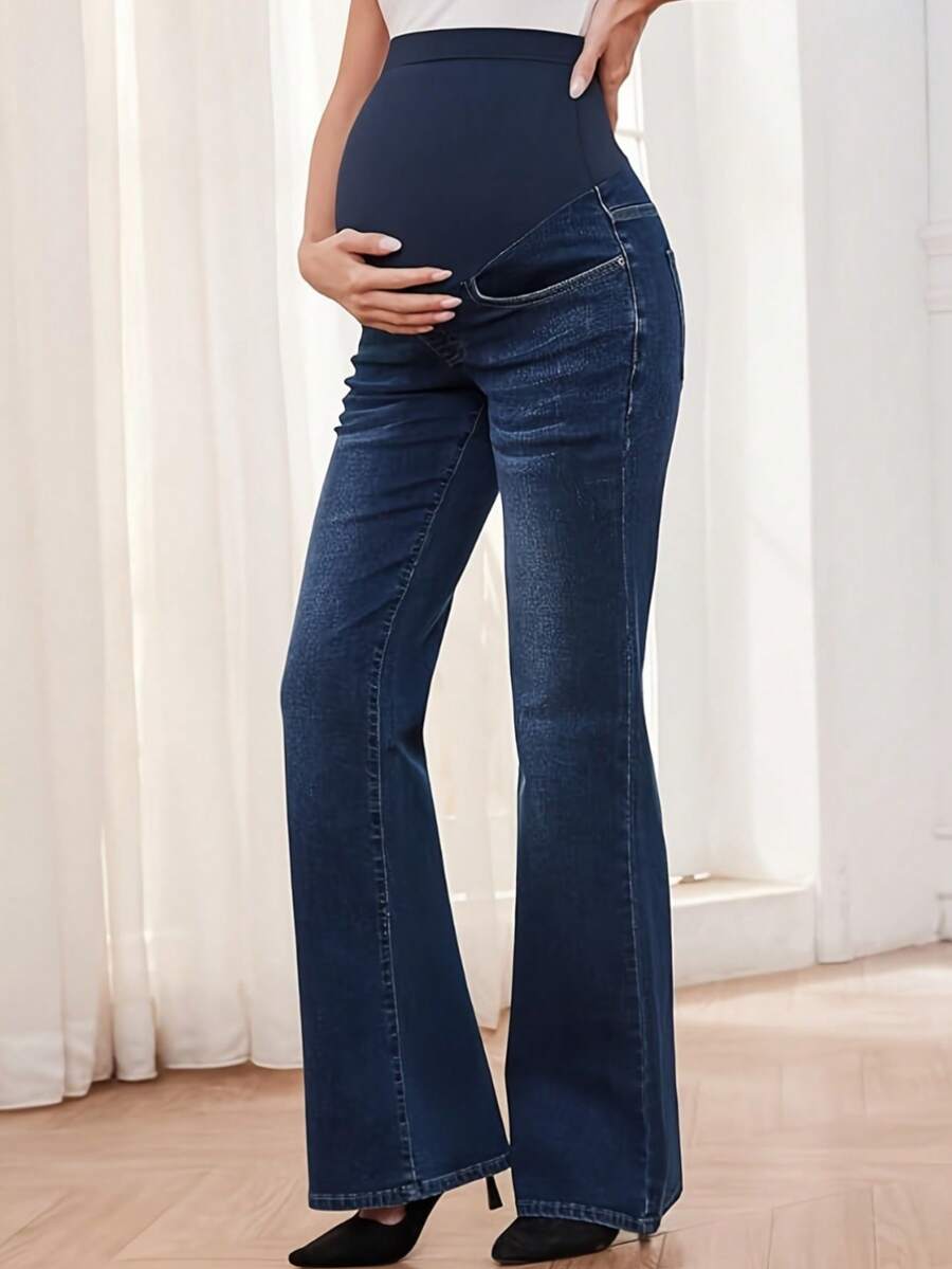 CC-Fashionable Maternity Jeans With A Flared Leg_1 - Blue - View 1