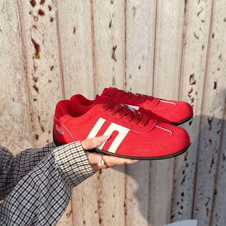 2026 New Vintage Versatile Flat Casual Shoes, Colorblock Sports Sneakers, Red German Training Shoes For Women, Soft Sole Lace-Up Casual Sports Shoes - Red - View 1