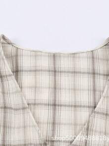 Short Plaid Dress With V-Neck, Fitted Waist, European Style, New Spring Collection - Light Grey - View 5