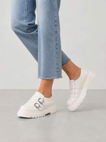 Mocassins à semelles épaisses écrues, Mocassins à boucle, , Semelle épaisse. - Crème - Voir 1