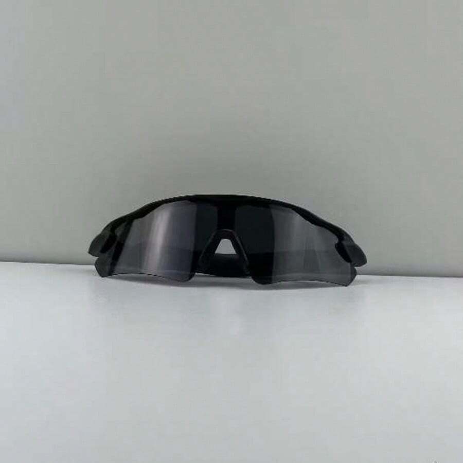 Unisex Sunglasses, Suitable For Use During Sports, With Polarized Lenses. - Preto - View 1