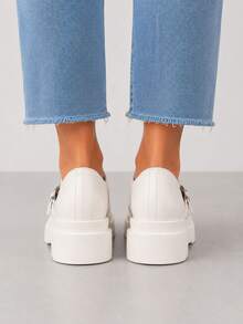 Mocassins à semelles épaisses écrues, Mocassins à boucle, , Semelle épaisse. - Crème - Voir 3