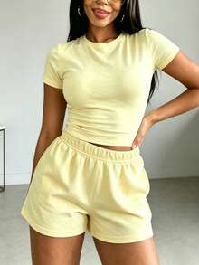 2pcs Women's Solid Color Round Neck Short Sleeve Top And Shorts Casual Set - Yellow - View 4