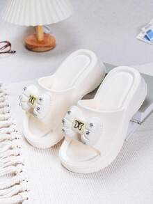 ASOFTER Sandal Wanita Elegan Model Baru Musim Panas, Sandal Sol Tebal dengan Hiasan Gesper Telinga Kelinci, Cocok untuk Musim Mekarnya Bunga Sakura, Musim Wisuda, Hari Valentine - Putih - View 3