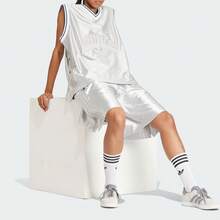 Pantalones cortos deportivos de ajuste holgado con acabado metálico para mujer Adidas - Gris - View 3