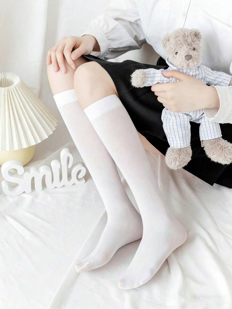 1/2雙日系JK風純色透膚膝下襪女款，高彈透氣修腿小腿襪，返校穿搭
