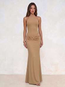 Elegante vestido de moda con cuello halter y espalda descubierta, diseño de cintura fruncida para fiesta de verano - Caqui - Ver 1