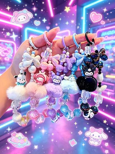 SANRIO Hello Kitty 可愛毛絨配件，粉色、藍色與紫色，附蝴蝶結、愛心與珍珠－手機吊飾、包包吊飾與手提包配件