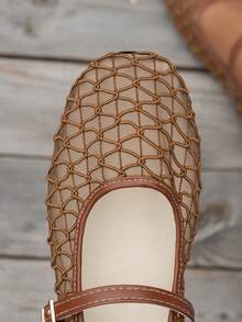 Sepatu Balet Jala Berongga Terbaru Musim Panas, Sepatu Datar Bernapas dengan Bagian Atas Rendah dan Ujung Persegi, Gesper, Serbaguna untuk Perjalanan Sehari-hari - Coklat - View 6
