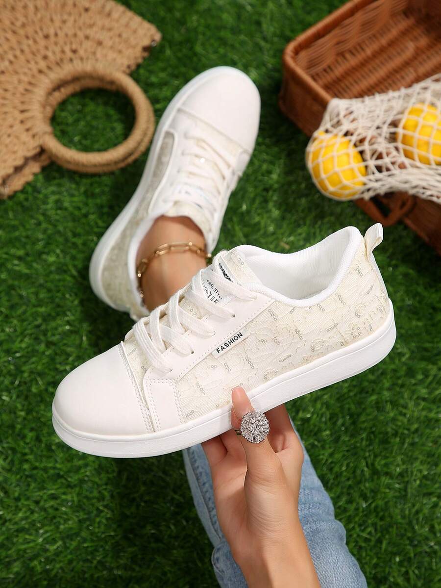 女款亮片繫帶休閒運動鞋,黑色閃亮低筒滑板鞋,透氣輕量平底訓練鞋,百搭日常走路鞋 - 白色 - 查看 1