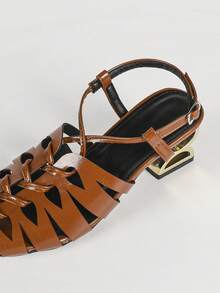 New French Vintage Hollow Toe Closed-Toe Woven Backless Breathable High Heel Roman Sandals - Brown - View 8