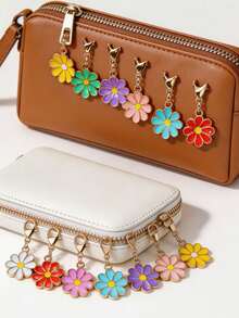 1/10pcs Daisy Metal Keychain, Bag Wallet Earphone Case Pendant, Car Key Accessory, Halloween And Teacher's Day Women's Gift Decoration - Daisy Mixed Colors - View 3