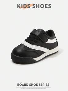 1 Pair Infant Toddler Side Colorblock Striped With Stitching Detail Round Toe Low-Top Design Hook & Loop With Decorative Laces Flat Sole Classic Retro Style Kids Sneakers For Daily Wear, Holiday Outings And More - Black - View 3