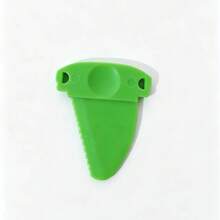不鏽鋼奇異果削皮器與切片器，易於抓握。這款便攜式戶外不鏽鋼綠色削皮器是一款多功能水果削皮與去核工具，易於攜帶。非常適合戶外野餐或露營、廚房和居家、野餐。 - 彩色 - 查看 11