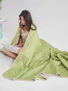 1pc 6 Colors Optional Outdoor Camping & Home Dual-Use Cooling Summer Blanket | Instant Cooling Fabric, Breathable And Sweat-Resistant, Quilted Temperature Lock, Machine Washable And Easy Care, Suitable For Summer Air-Conditioned Room / Picnic Mat Blanket, Keep You Cool And Refreshing Through The Hot Summer - Multicolor - View 9
