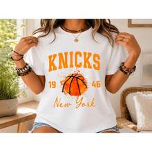 Camiseta de baloncesto de Nueva York, camiseta para fanáticos del baloncesto, regalo retro con el espíritu del equipo de baloncesto, camiseta de los Knicks de Nueva York, camiseta vintage de - Blanco - Ver 1