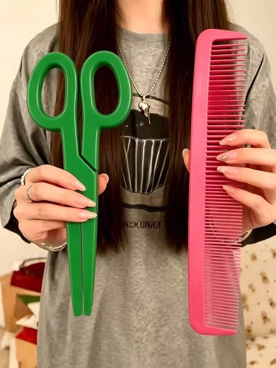2pcs/1pc Giant Comb Funny Prop - Oversized Comb And Scissors Photo Props; Suitable For Halloween, Birthday Party, Stage Performance, Novelty Use, Holiday Gift, Etc. - One Size Fits All - View 1
