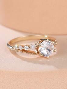 1 Elegant And Delicate Women's Ring Featuring A Twisted Band Set With White Zirconia-Simple Yet Sophisticated Perfect For An Engagement Or Anniversary - Yellow Gold - View 4