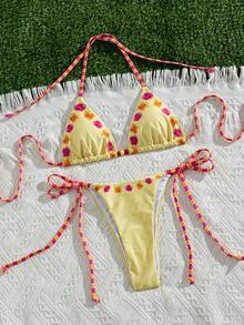 2026 Neues Damen Blumen Bikini Set, Zweiteilige Badebekleidung, Blassgelbes Dreieck Top mit Perlenakzent, Seitlich gebundene Hose, Süße Sommer Strandbekleidung Urlaub - Hellgelb - Übersicht 6