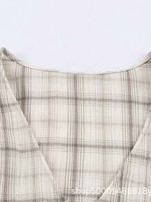 Short Plaid Dress With V-Neck, Fitted Waist, European Style, New Spring Collection - Light Grey - View 3