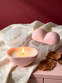 Moule élégant de bougeoir inspiré du Zen Rose / Tulipe / Lotus, reproduisant la texture des pétales et les courbes naturelles, convient pour fabriquer des bougies parfumées et des bougeoirs en plâtre, parfait pour la décoration de la maison, l'ambiance de la table à manger, l'exposition B&B, convient aux passionnés du fait main, aux fleuristes, aux organisateurs de mariages, aux salons de thé, aux espaces de méditation et plus encore, peut être utilisé comme cadeau pour la fête des mères, la Saint-Valentin, la saison des mariages, ajoutant un sentiment de rituel romantique - Bougeoir en forme de cœur avec couvercle - Voir 3