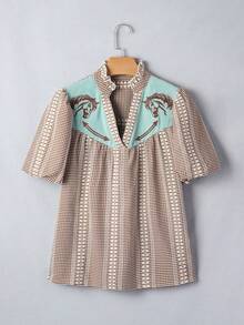 Acelitt Retro Western Karo-Pferdekopf-Stickerei mit kontrastierendem Schulterdesign und gekerbtem V-Ausschnitt, Prinzessinnenärmel, Damen lässig Top für den Sommer - Verschiedenfarbig - Übersicht 2