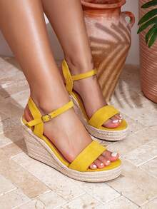 Sandal Wedges Anyaman Jerami Hitam Baru untuk Wanita, Gaya Liburan Luar Ruangan Musim Semi/Panas, Sandal Romawi Bertumit Tinggi Sol Tebal dengan Tali Tunggal - Kuning - View 5