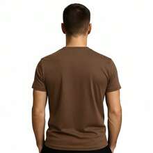 Kit 2 Camisetas Masculina 100% Algodão Premium Estampada Varias Cores Lançamento - Marrom e Off - Visão 2
