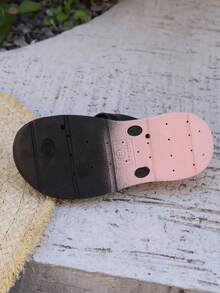 Women's Summer Gradient Thick Sole Thong Sandals With Adjustable Strap, Height-Increasing Shock-Absorbing Platform Sole, Anti-Slip Wear-Resistant Beach Outdoor Flip Flops - Black - View 3