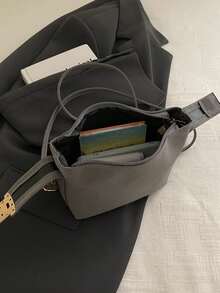Minimalist Casual Small Handbag For Women, New High-Quality Niche Design Vintage Shoulder Crossbody Bag - Grey - View 4