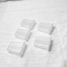1個/2個裝 塑膠鹽與胡椒瓶組，透明鹽與胡椒容器附蓋，塑膠調味料罐，便攜式調味料盒組，適用於旅行、露營、野餐、戶外、廚房、便當盒 - 彩色 - 查看 9