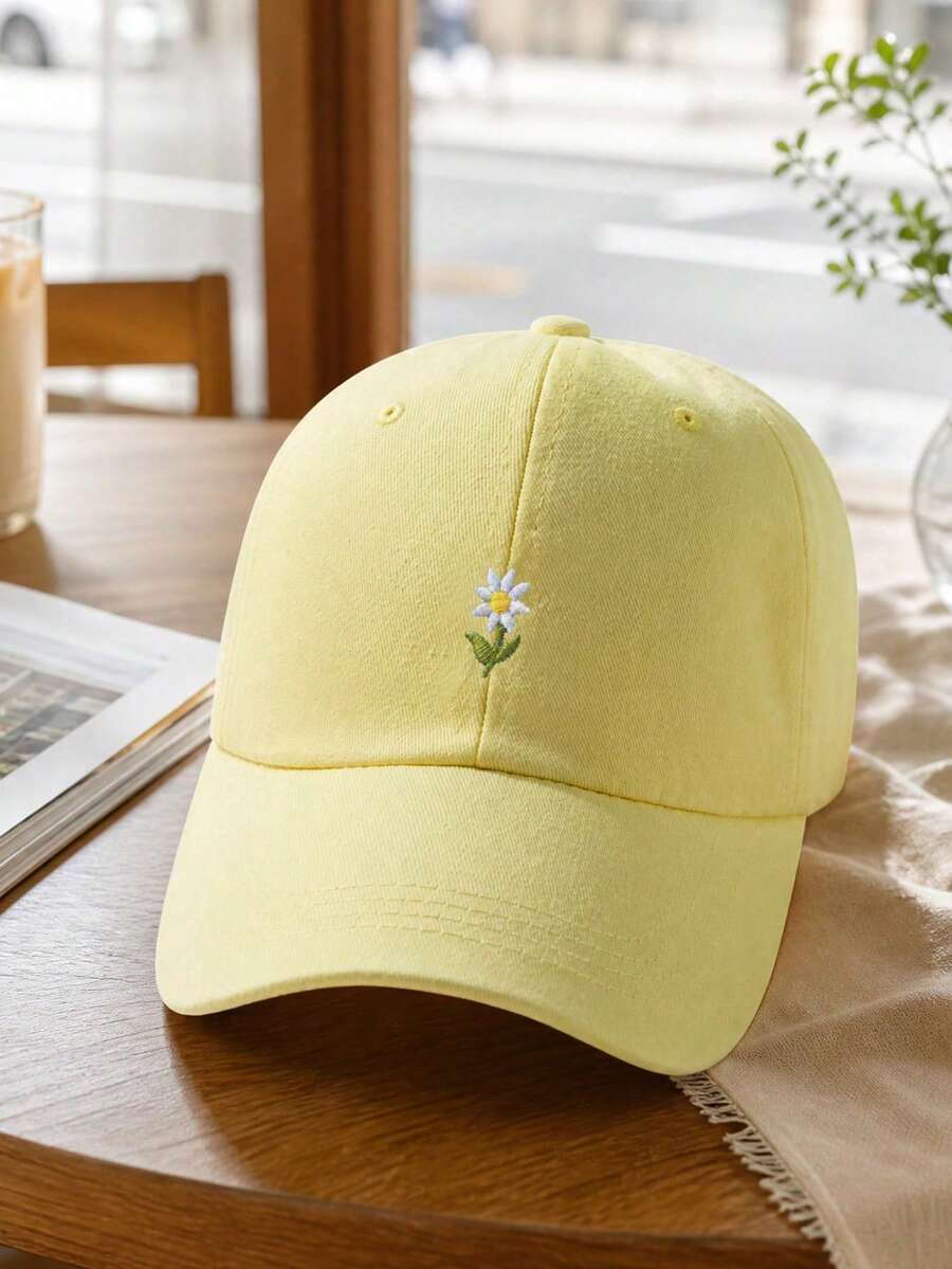 1pc Fresh Daisy Baseball Cap, Versatile Sun Hat For Outdoor Outings - Light Yellow - View 1